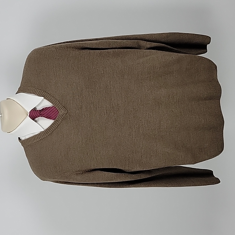 Men's V-Neck Dress Sweater (L) - Brown